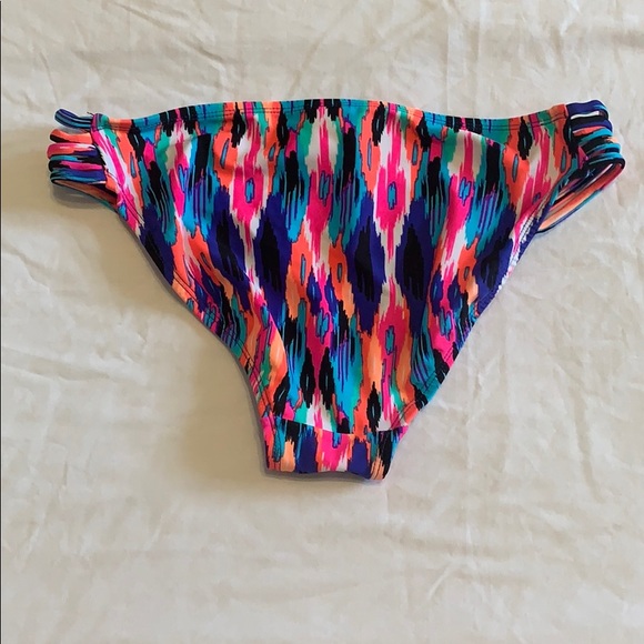 🌈 Multi color bikini bottom 🌈 - Picture 4 of 5